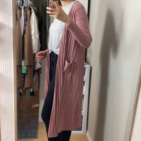 EUC Lularoe Rose Pink Extra Long Longline Pleated Duster Cardigan Sweater - Picture 2 of 6